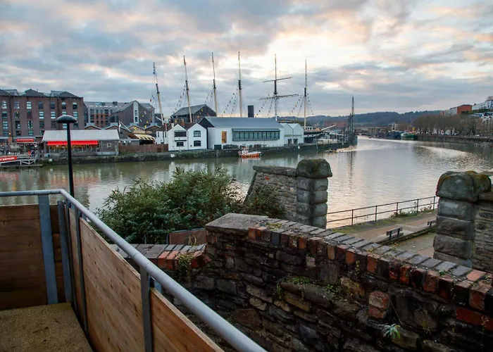 The Boat House By Cliftonvalley Апартаменты *