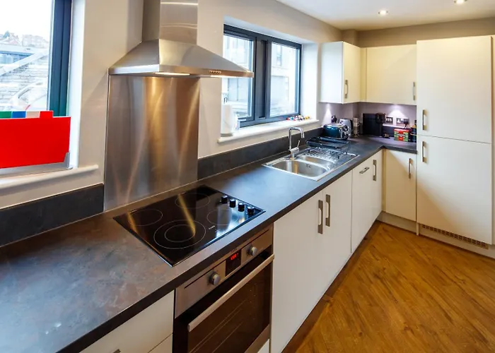 Апартаменти The Boat House By Cliftonvalley