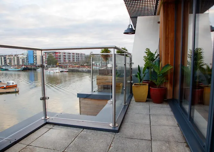 The Boat House By Cliftonvalley Апартаменты