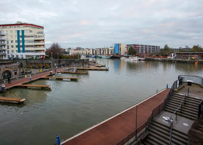 The Boat House By Cliftonvalley Апартаменты Бристоль