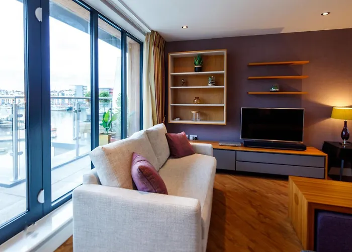 The Boat House By Cliftonvalley Бристоль