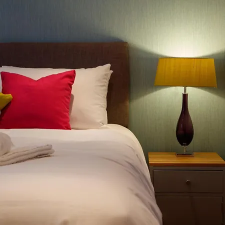 The Boat House By Cliftonvalley Bristol